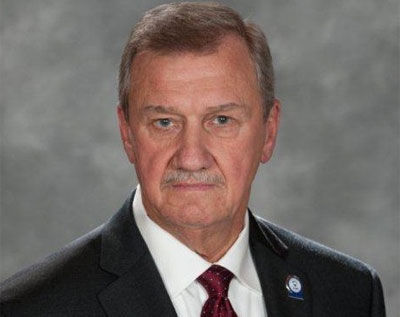 Chesterfield: Ray Johnson